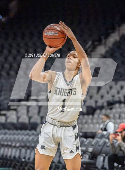Thumbnail 2 in Steele vs Brennan (Spurs High School Showcase) photogallery.
