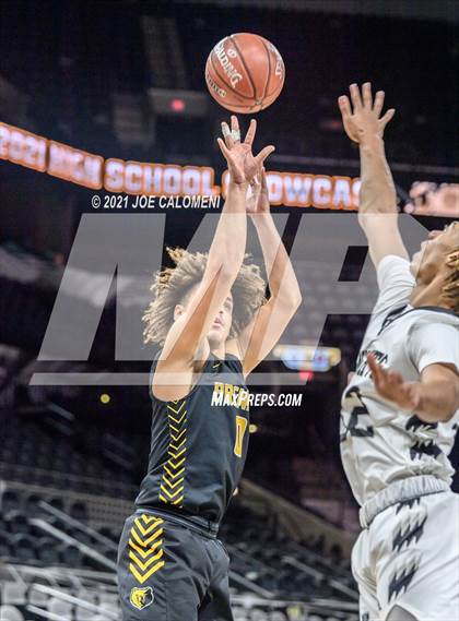 Thumbnail 2 in Steele vs Brennan (Spurs High School Showcase) photogallery.