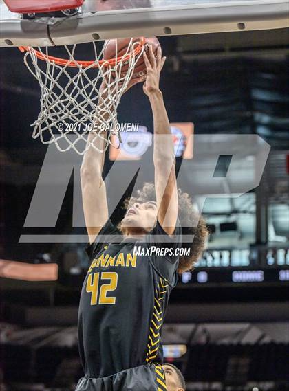 Thumbnail 3 in Steele vs Brennan (Spurs High School Showcase) photogallery.