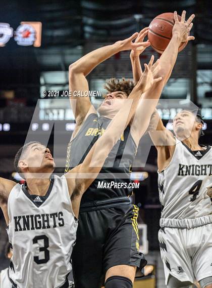 Thumbnail 1 in Steele vs Brennan (Spurs High School Showcase) photogallery.