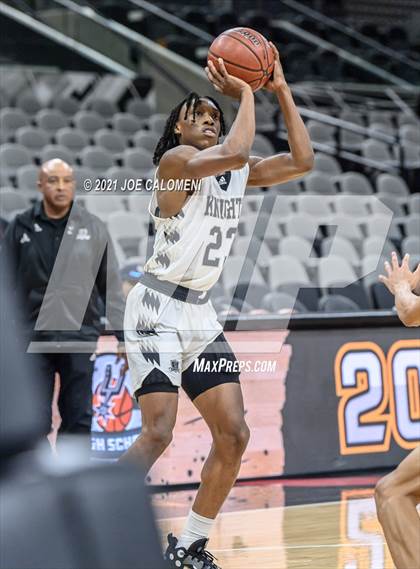 Thumbnail 1 in Steele vs Brennan (Spurs High School Showcase) photogallery.