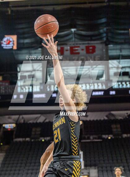 Thumbnail 1 in Steele vs Brennan (Spurs High School Showcase) photogallery.