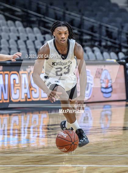 Thumbnail 1 in Steele vs Brennan (Spurs High School Showcase) photogallery.