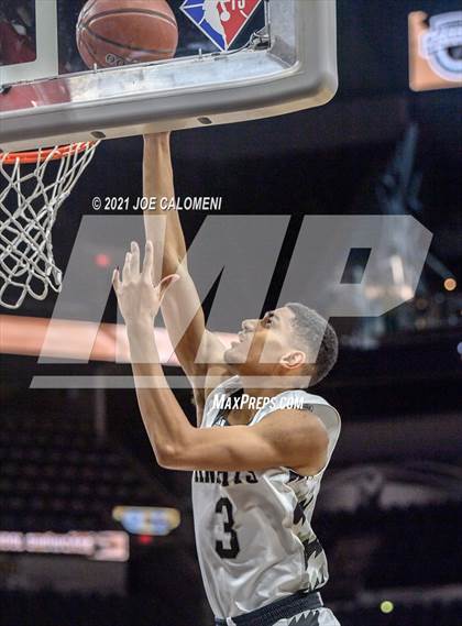 Thumbnail 3 in Steele vs Brennan (Spurs High School Showcase) photogallery.
