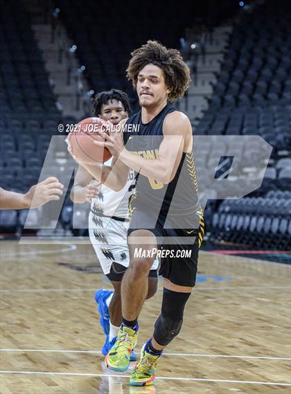 Thumbnail 1 in Steele vs Brennan (Spurs High School Showcase) photogallery.