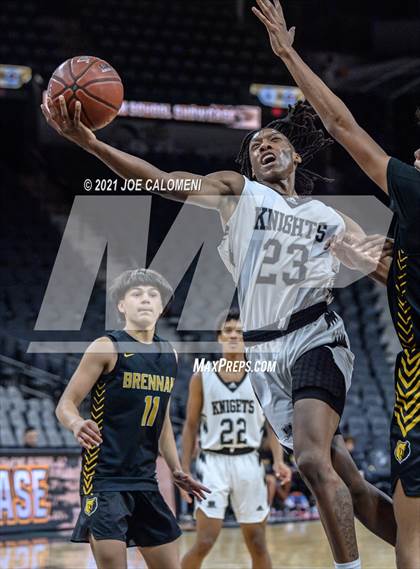 Thumbnail 3 in Steele vs Brennan (Spurs High School Showcase) photogallery.