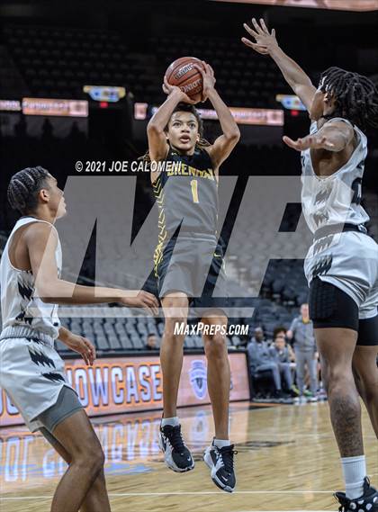 Thumbnail 1 in Steele vs Brennan (Spurs High School Showcase) photogallery.