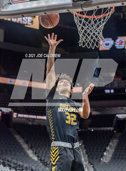 Thumbnail 2 in Steele vs Brennan (Spurs High School Showcase) photogallery.