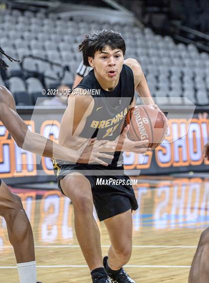 Thumbnail 3 in Steele vs Brennan (Spurs High School Showcase) photogallery.