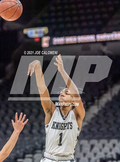 Thumbnail 1 in Steele vs Brennan (Spurs High School Showcase) photogallery.