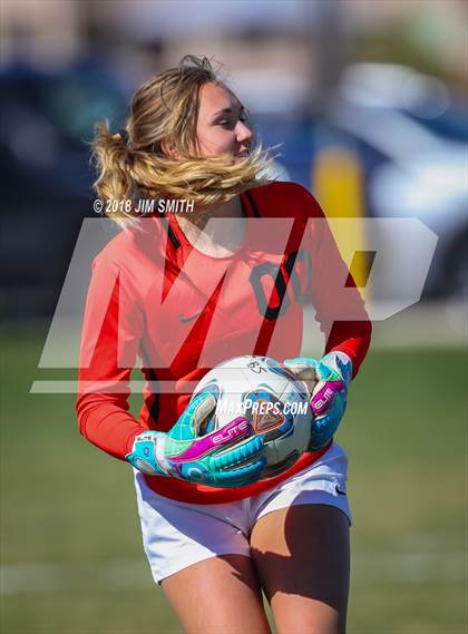 Thumbnail 3 in Carlsbad @ Volcano Vista (NMAA 5A 1st. Round Playoff) photogallery.