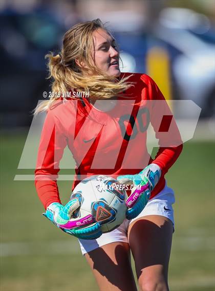 Thumbnail 2 in Carlsbad @ Volcano Vista (NMAA 5A 1st. Round Playoff) photogallery.