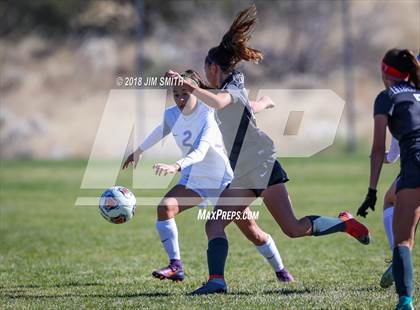 Thumbnail 3 in Carlsbad @ Volcano Vista (NMAA 5A 1st. Round Playoff) photogallery.