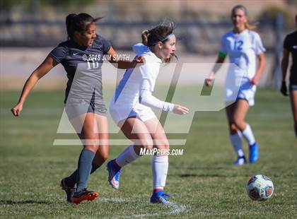 Thumbnail 3 in Carlsbad @ Volcano Vista (NMAA 5A 1st. Round Playoff) photogallery.
