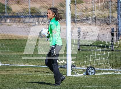 Thumbnail 2 in Carlsbad @ Volcano Vista (NMAA 5A 1st. Round Playoff) photogallery.