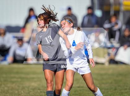 Thumbnail 2 in Carlsbad @ Volcano Vista (NMAA 5A 1st. Round Playoff) photogallery.
