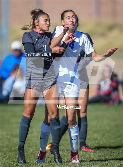 Thumbnail 3 in Carlsbad @ Volcano Vista (NMAA 5A 1st. Round Playoff) photogallery.