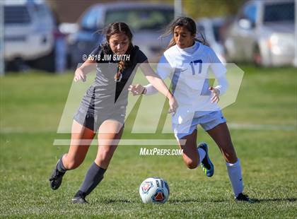 Thumbnail 2 in Carlsbad @ Volcano Vista (NMAA 5A 1st. Round Playoff) photogallery.