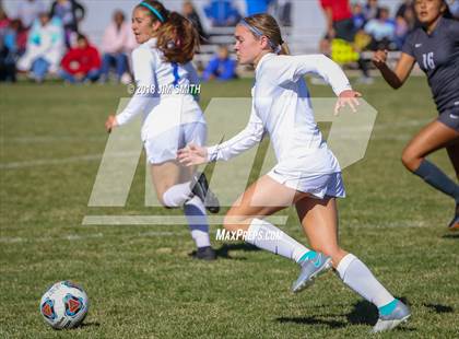 Thumbnail 1 in Carlsbad @ Volcano Vista (NMAA 5A 1st. Round Playoff) photogallery.
