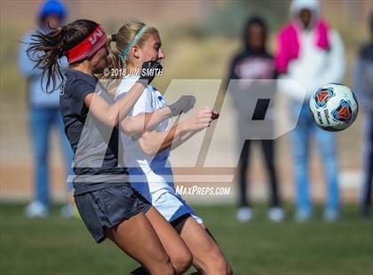 Thumbnail 2 in Carlsbad @ Volcano Vista (NMAA 5A 1st. Round Playoff) photogallery.