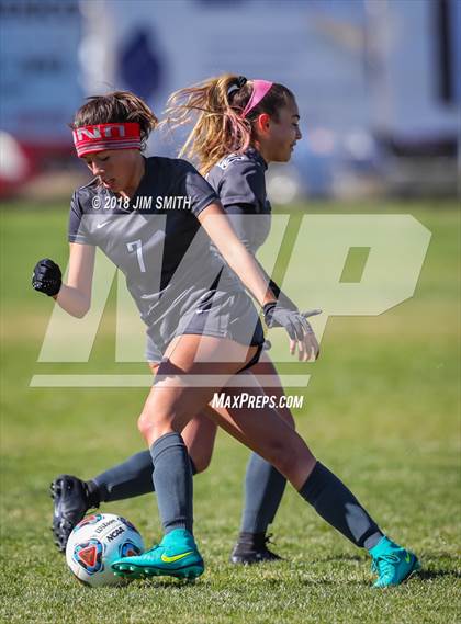 Thumbnail 2 in Carlsbad @ Volcano Vista (NMAA 5A 1st. Round Playoff) photogallery.