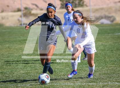 Thumbnail 2 in Carlsbad @ Volcano Vista (NMAA 5A 1st. Round Playoff) photogallery.