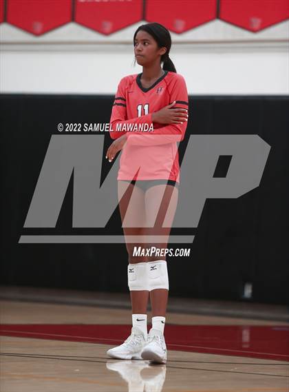 Thumbnail 1 in Village Christian @ Harvard-Westlake photogallery.