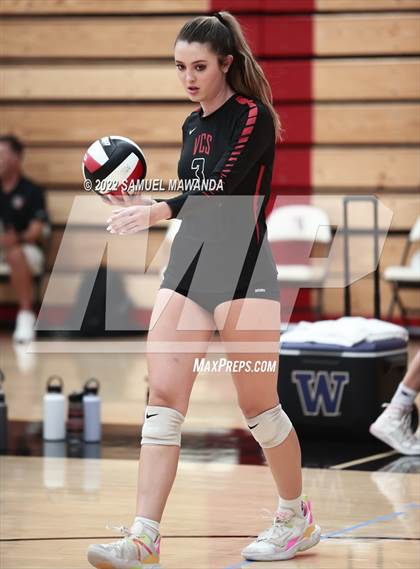 Thumbnail 2 in Village Christian @ Harvard-Westlake photogallery.