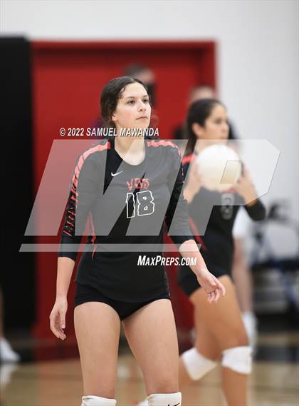 Thumbnail 1 in Village Christian @ Harvard-Westlake photogallery.