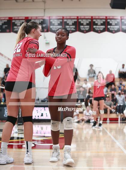 Thumbnail 2 in Village Christian @ Harvard-Westlake photogallery.