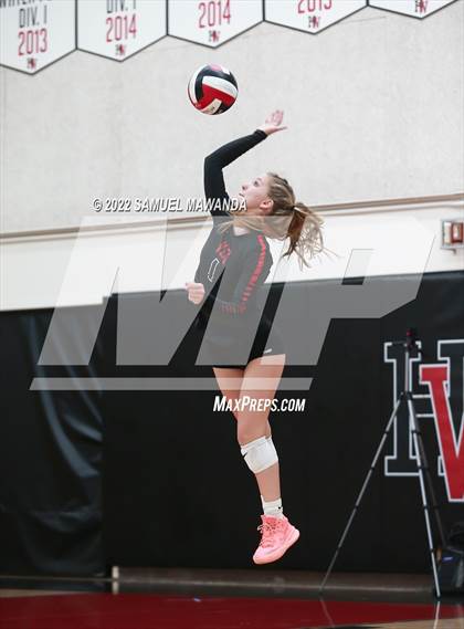 Thumbnail 1 in Village Christian @ Harvard-Westlake photogallery.