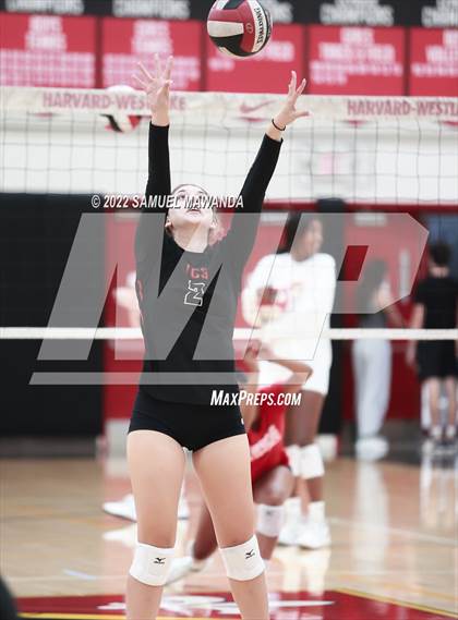 Thumbnail 2 in Village Christian @ Harvard-Westlake photogallery.