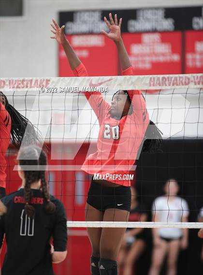 Thumbnail 2 in Village Christian @ Harvard-Westlake photogallery.