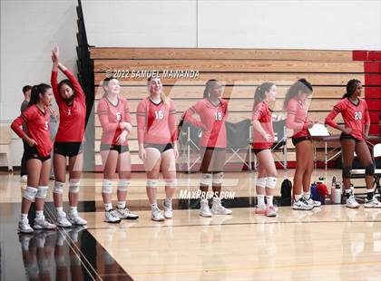 Thumbnail 3 in Village Christian @ Harvard-Westlake photogallery.