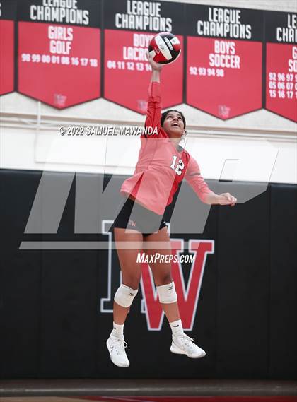 Thumbnail 2 in Village Christian @ Harvard-Westlake photogallery.