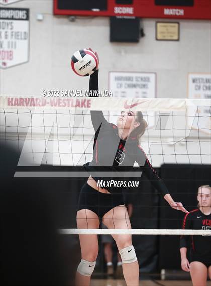 Thumbnail 1 in Village Christian @ Harvard-Westlake photogallery.