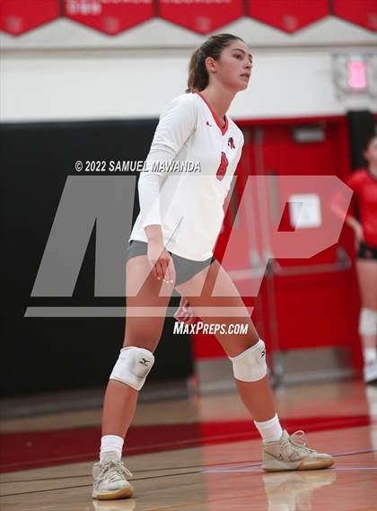 Thumbnail 2 in Village Christian @ Harvard-Westlake photogallery.