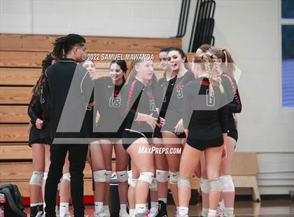 Thumbnail 2 in Village Christian @ Harvard-Westlake photogallery.