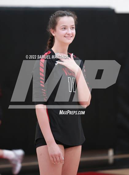 Thumbnail 3 in Village Christian @ Harvard-Westlake photogallery.