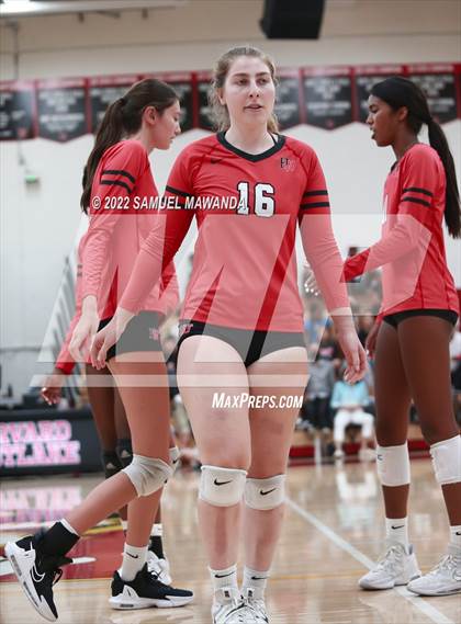 Thumbnail 3 in Village Christian @ Harvard-Westlake photogallery.