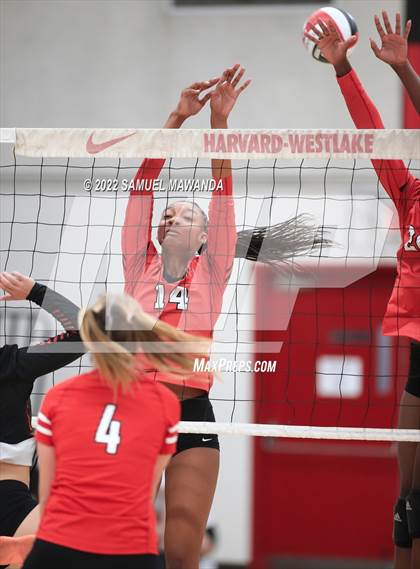Thumbnail 3 in Village Christian @ Harvard-Westlake photogallery.