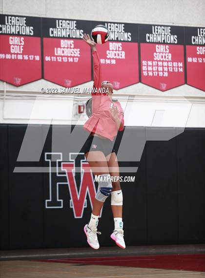 Thumbnail 1 in Village Christian @ Harvard-Westlake photogallery.