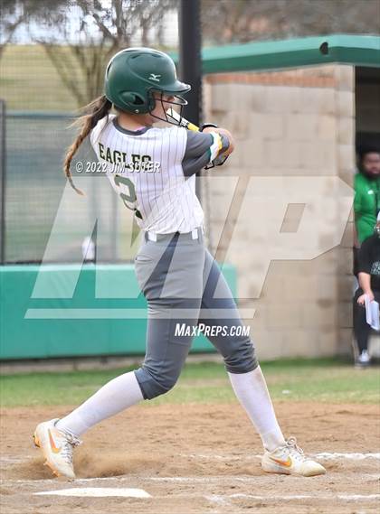 Thumbnail 3 in Lexington vs Brenham (Brenham Tournament) photogallery.