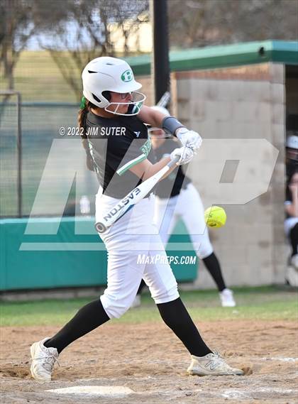 Thumbnail 3 in Lexington vs Brenham (Brenham Tournament) photogallery.