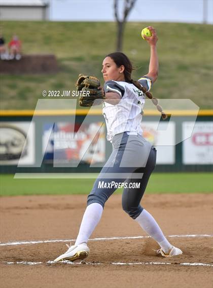 Thumbnail 3 in Lexington vs Brenham (Brenham Tournament) photogallery.