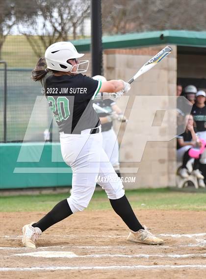 Thumbnail 1 in Lexington vs Brenham (Brenham Tournament) photogallery.
