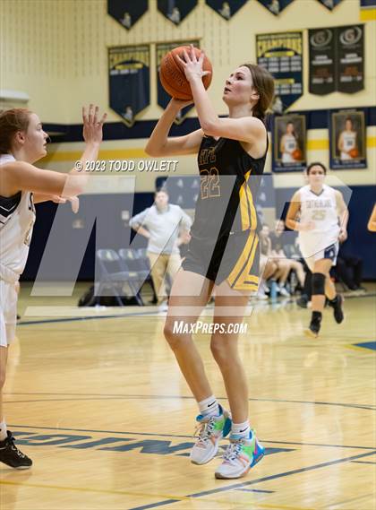Thumbnail 1 in Honeoye Falls-Lima @ Sutherland photogallery.