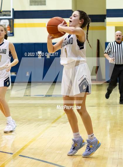 Thumbnail 1 in Honeoye Falls-Lima @ Sutherland photogallery.
