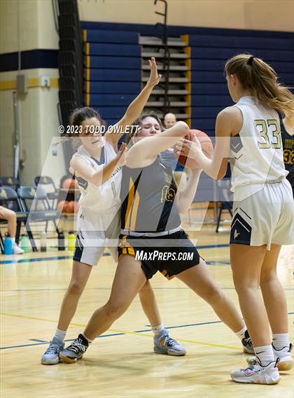 Thumbnail 1 in Honeoye Falls-Lima @ Sutherland photogallery.