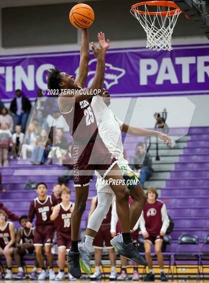 Thumbnail 2 in Kearns vs. Elko (Riverton Holiday Tournament) photogallery.